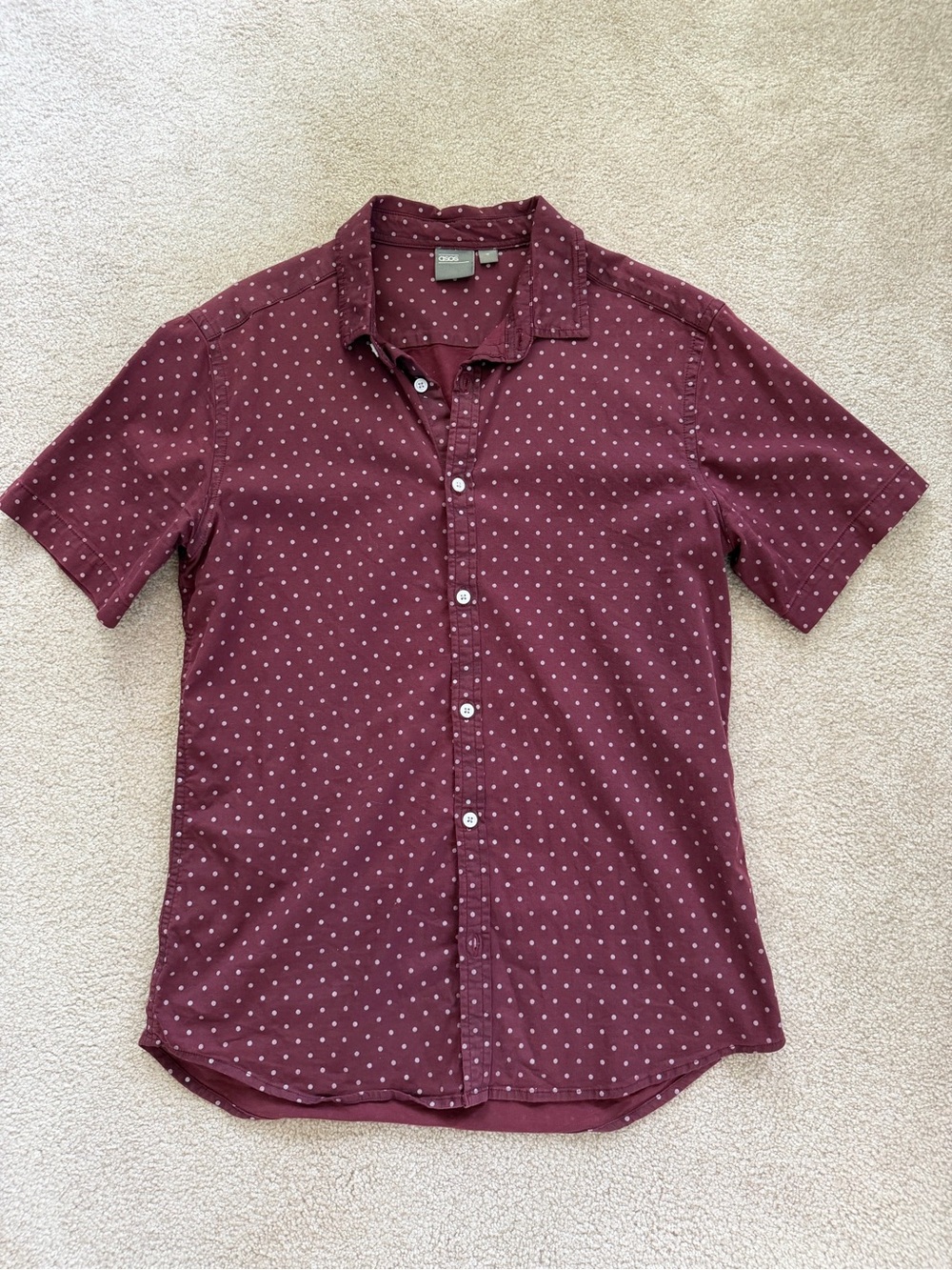 ASOS Men's Short-Sleeve Button-Down Shirt in Burgundy with Dot Print
